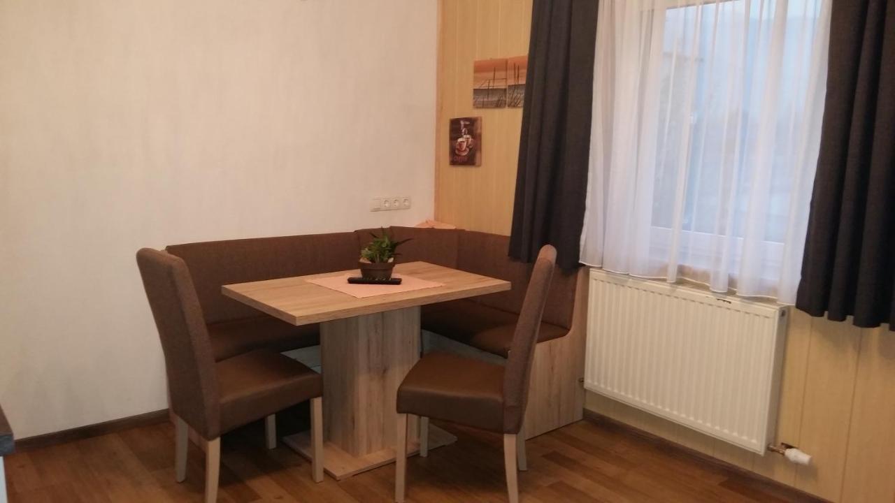 Hotel Haus Alpina Längenfeld Esterno foto