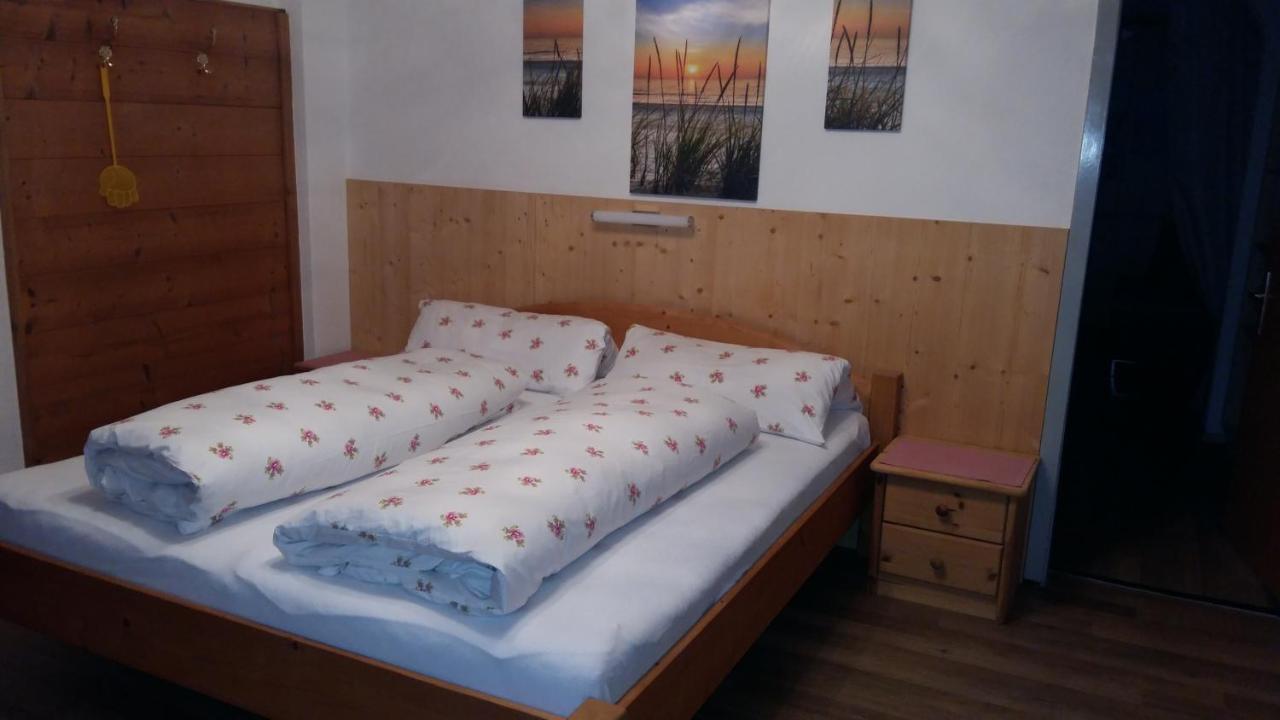 Hotel Haus Alpina Längenfeld Esterno foto